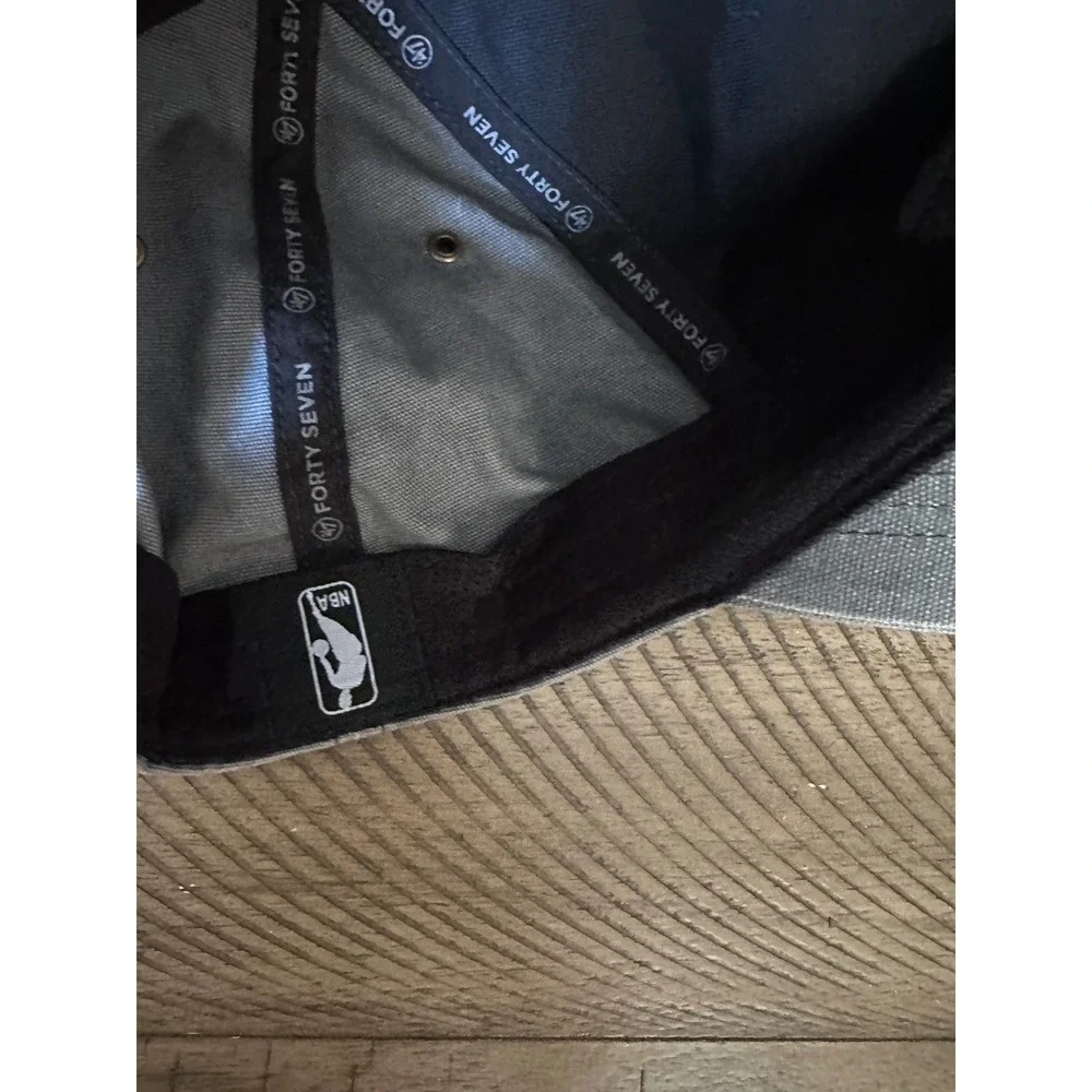 Carhartt brand 47